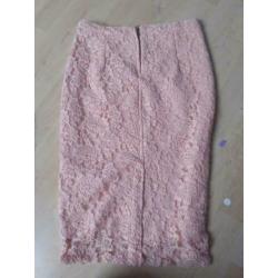 Roze leuke rok maat s met rits bieden