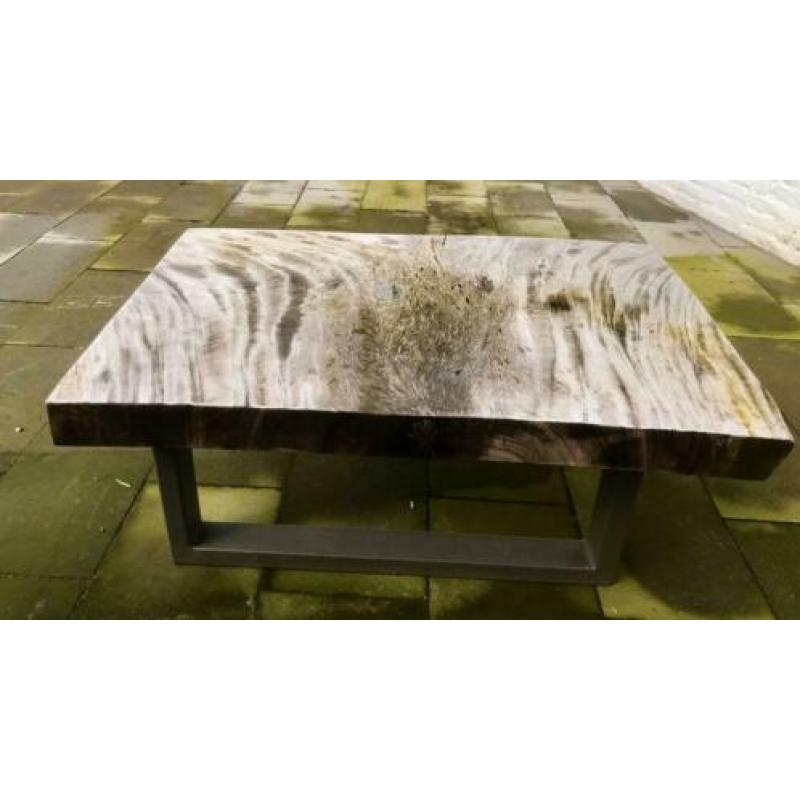 Suar boomstam tafel