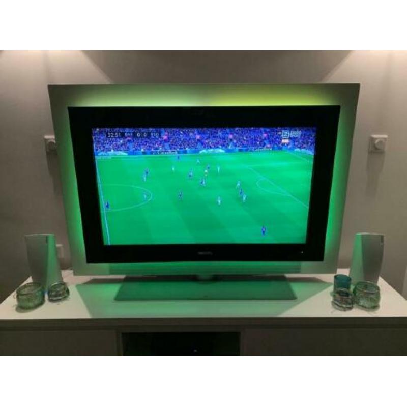 Philips TV - 107 cm met Ambilight