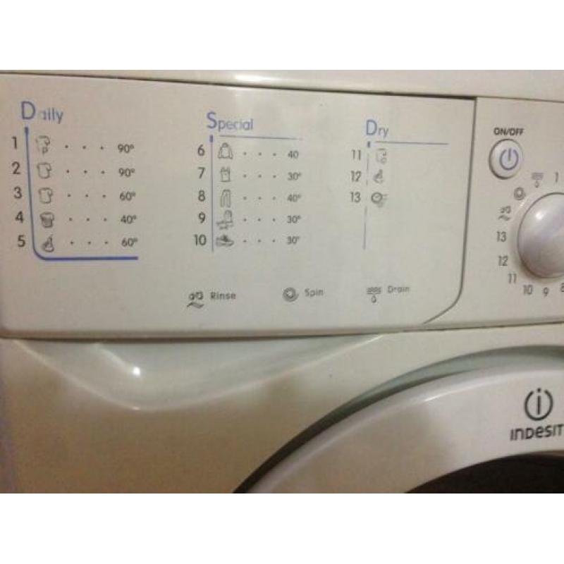 Was en droogcombinaties indesit
