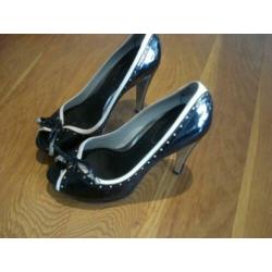 Bijna nieuw !! Leren hakjes mt 38 v. RIVER ISLAND
