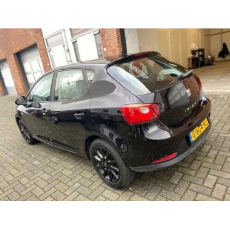 Seat ibiza 2009 1.2 Full options