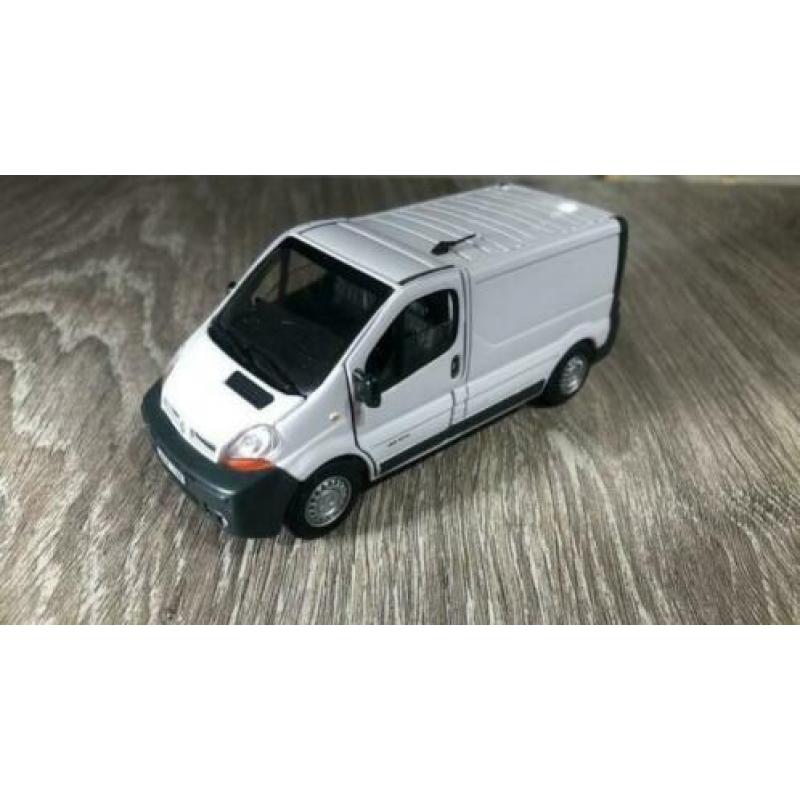 Renault trafic 1/43 hongwell VAVB