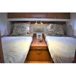 Adria MATRIX M 680 SL PLUS ENKELE BEDDEN + HEFBED LUCHTVERIN
