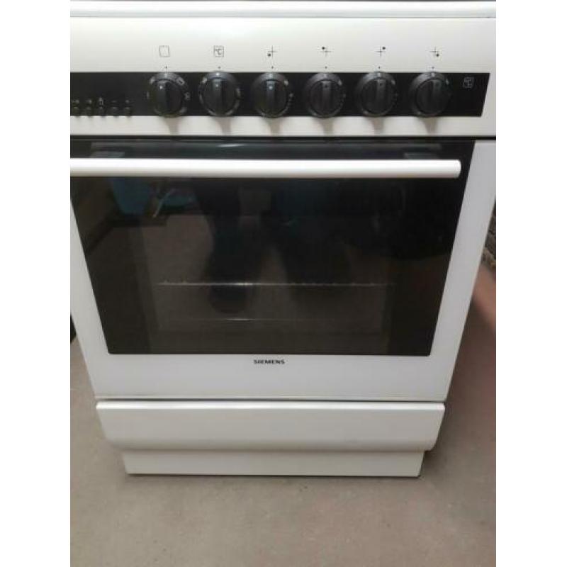 Gasfornuis met oven.