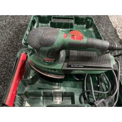 Bosch PSM 200 AES schuurmachine compleet.