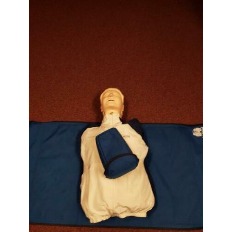 Hele nette Laerdal Anne torso met Skill-reporter