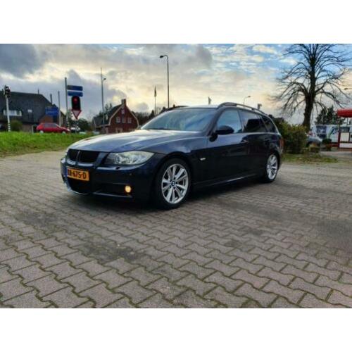 BMW 320d M-pakket full option
