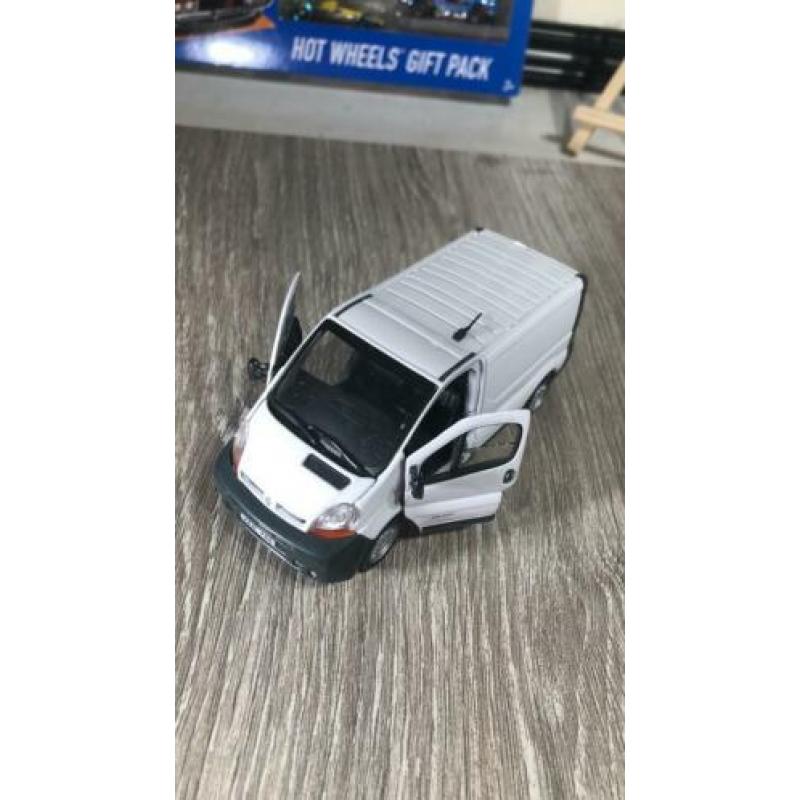 Renault trafic 1/43 hongwell VAVB