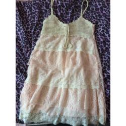 Mooie zomer jurkje dames coral beige gebreid maat s xs nieuw