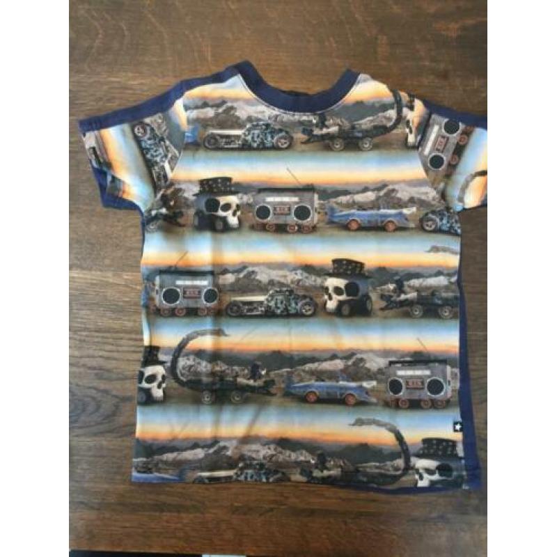 3 x korte broek maat 98 +2 x t-shirt