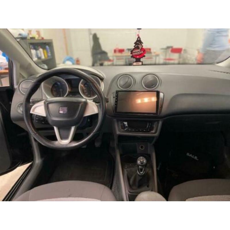 Seat ibiza 2009 1.2 Full options