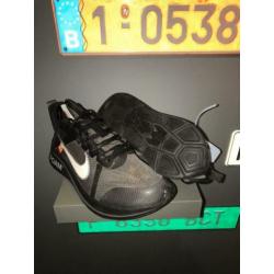 Off white zoom fly maat 44