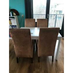 Witte houten eettafel te koop