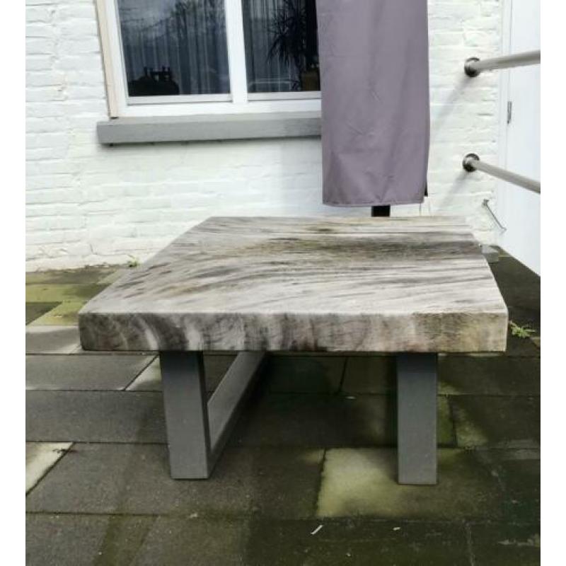 Suar boomstam tafel