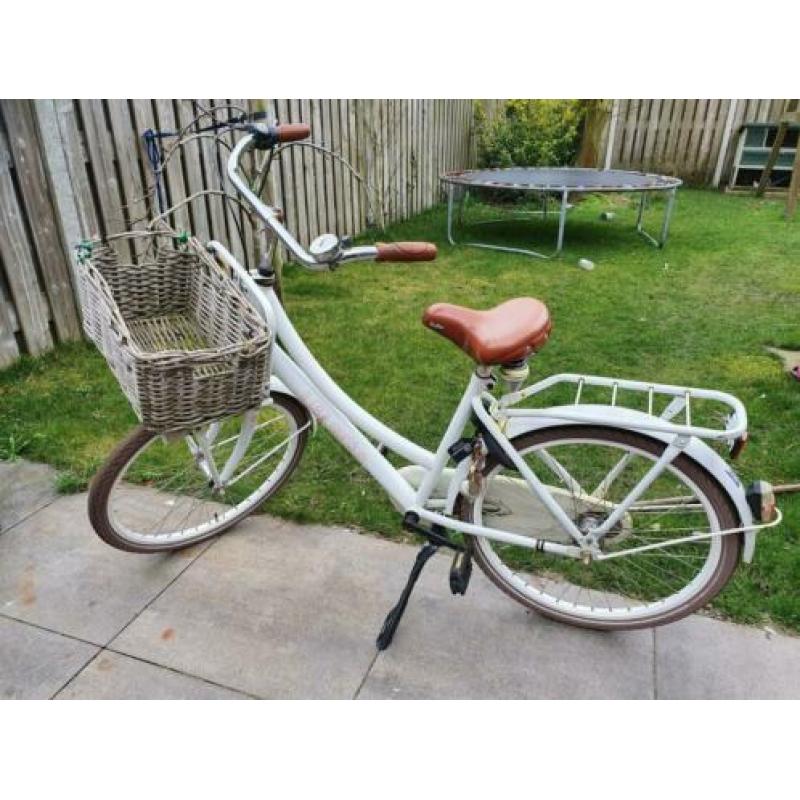 Meisjesfiets 24 inch. CORTINA