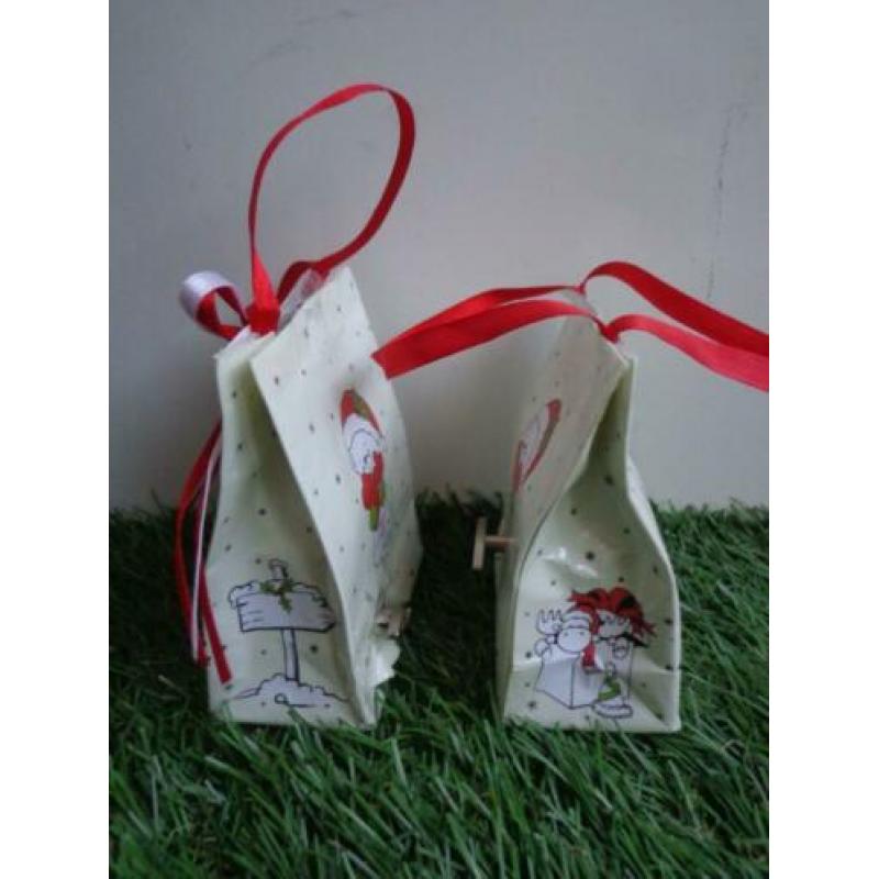 2 kerstboomhangers: best friends forever beertjes,muziekdoos