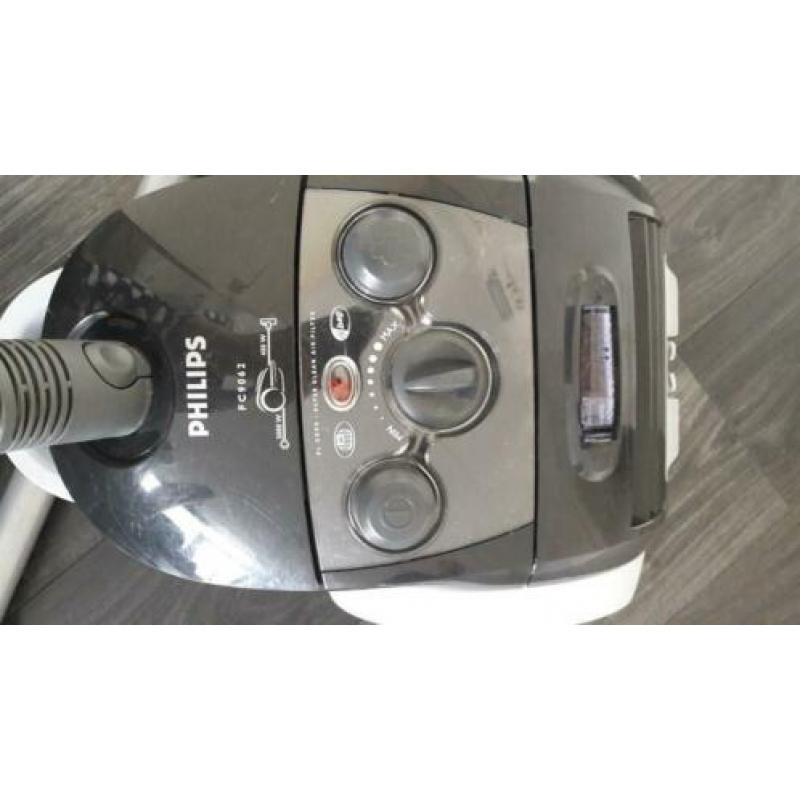 Philips stofzuiger 2000 watt compleet