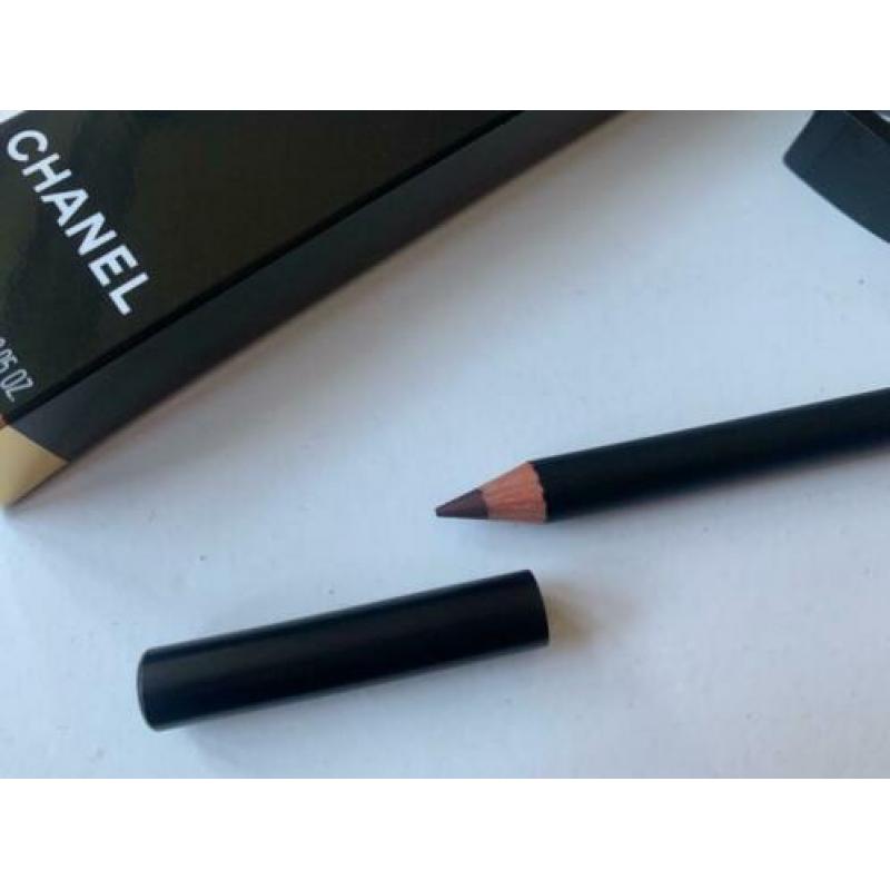 Chanel - Le Crayon Khol #62 Ambre