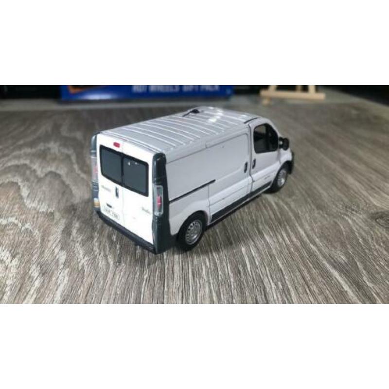 Renault trafic 1/43 hongwell VAVB