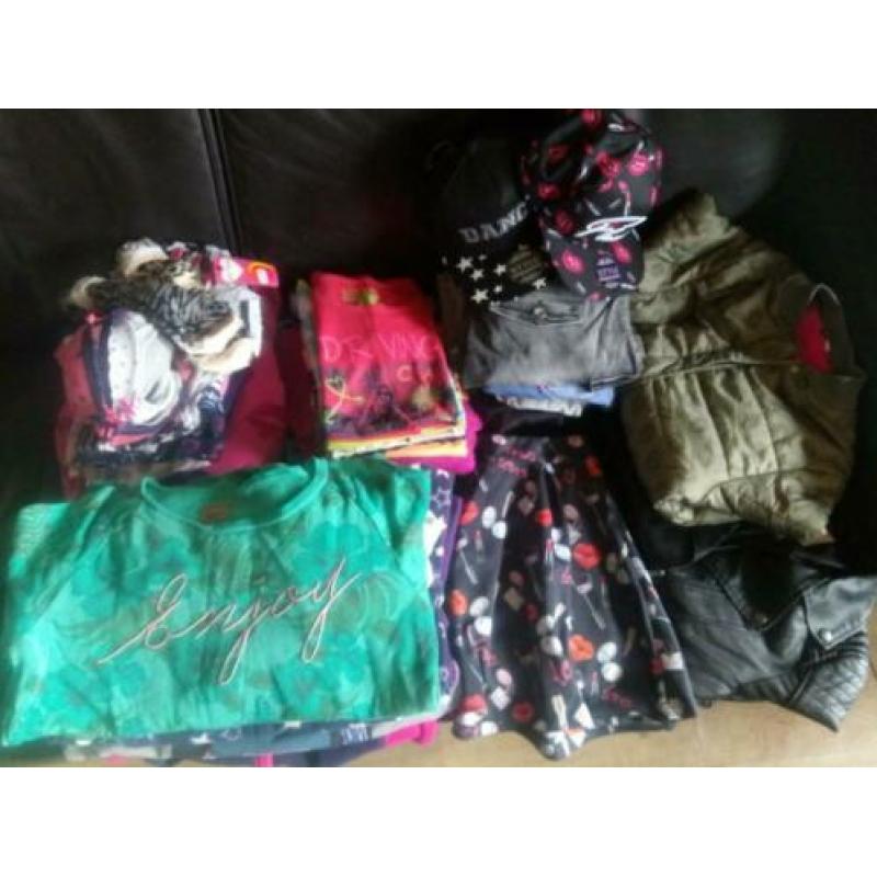 Pakket kleren kleding voor meisje draagmaat 152 158 164