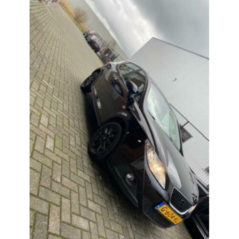 Seat ibiza 2009 1.2 Full options