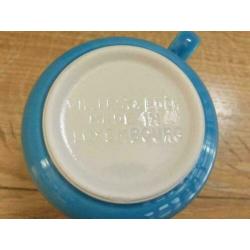 Villeroy Boch made in Luxembourg , 2 blauwe mokken
