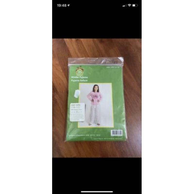 Nieuw elmo sesamstraat pyjama in maat 116-122
