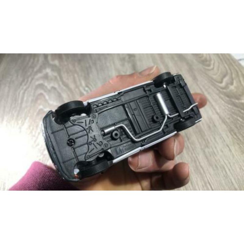 Renault trafic 1/43 hongwell VAVB