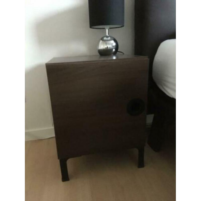 2 Ikea nachtkastjes donkerbruin