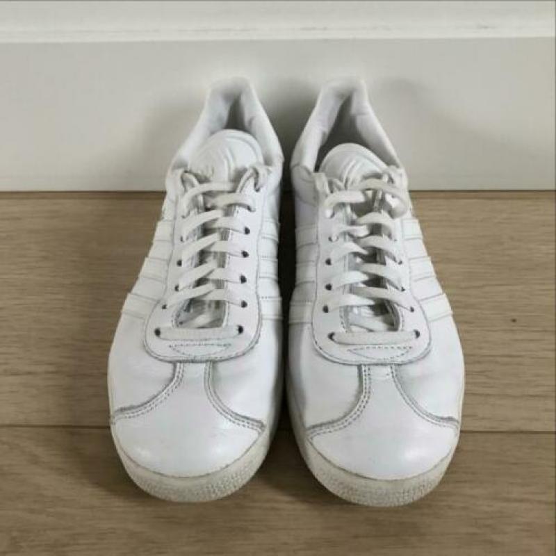 Adidas witte leren sneakers gympen mt 38 zgan