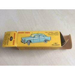Dinky Toys doosje "553" Peugeot 404