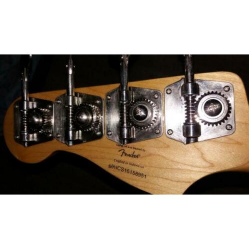 Squier vintage modified pj presicion bas