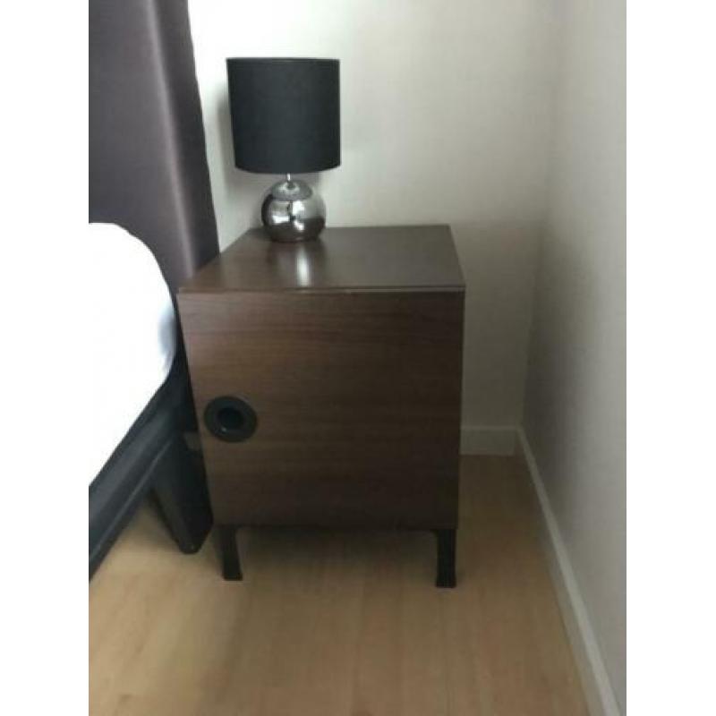 2 Ikea nachtkastjes donkerbruin