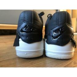 Nike Air Special Edition zwart mt 35.5 NIEUW