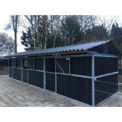 Buitenstal met ruime uitloop, voor 2 paarden bij Valtherbos