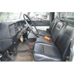 Land Rover Defender Pick Up V8 Takelwagen Zondag Open!