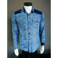 Capsize overhemd. Blauwe Army print. Maat S