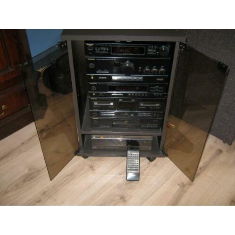 Technics 6 delige set tot 30-3-20 losse componenten