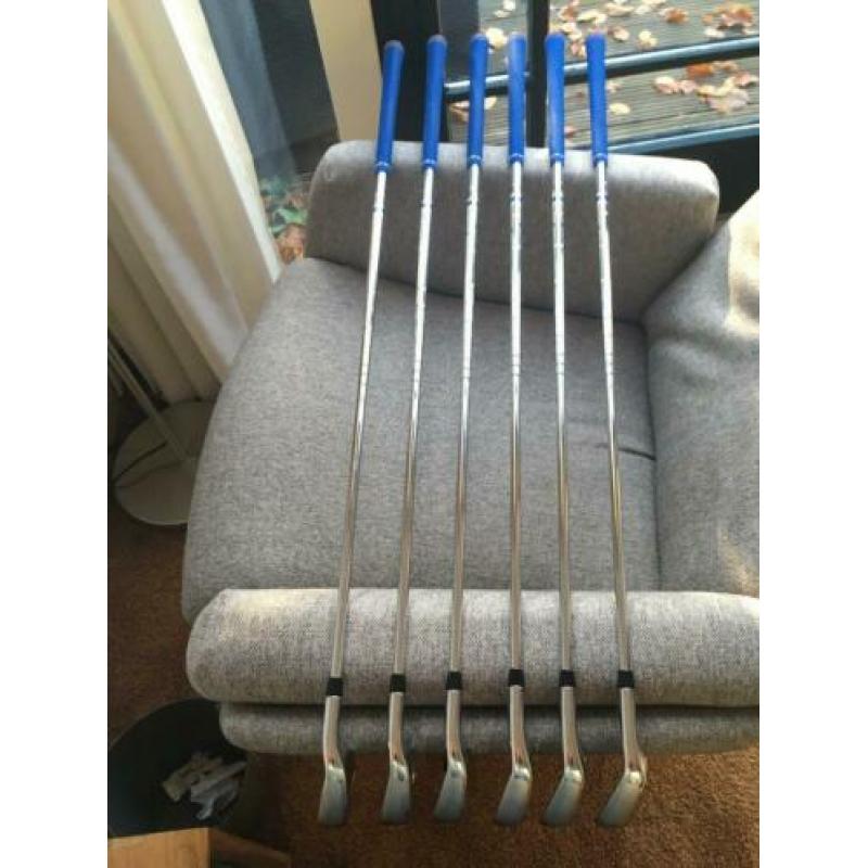Cobra King F7 IJzers -One Length (5-PW)
