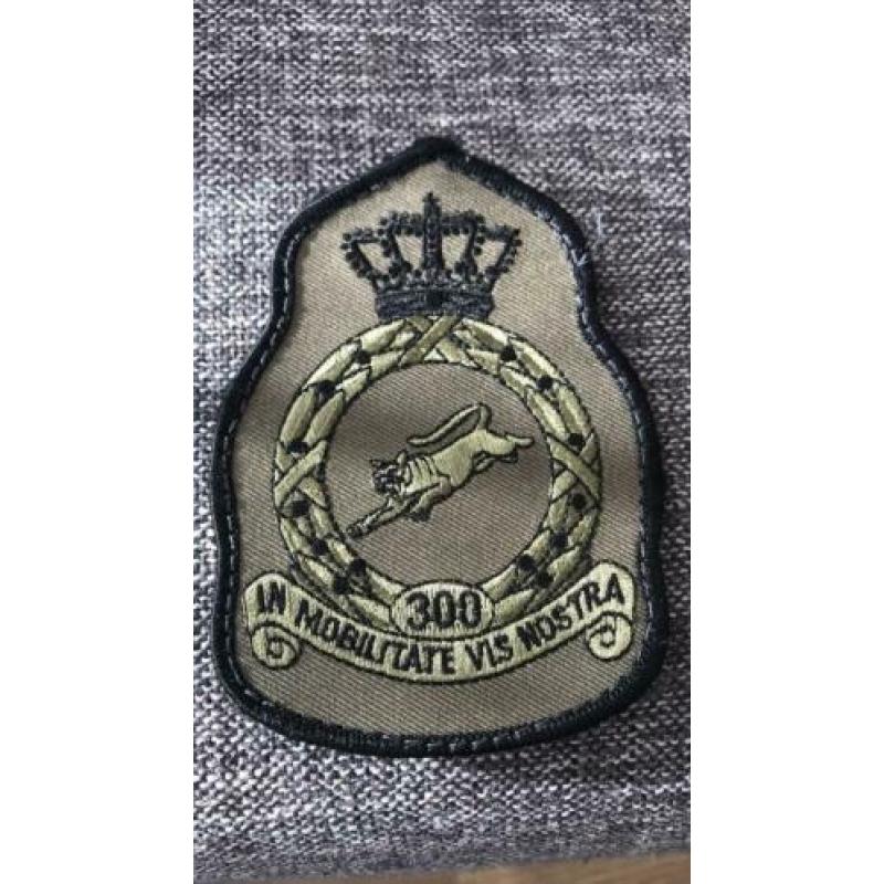 Crown kroon badge 300 sqn low vis. Kleine versie