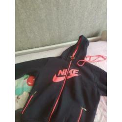 NIKE vest mt l