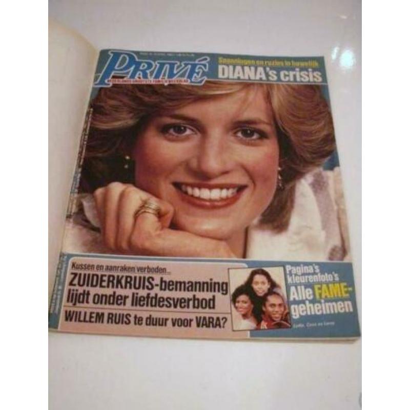 Doos met oude tijdschriften 32 x stuks jaren 50 - 70