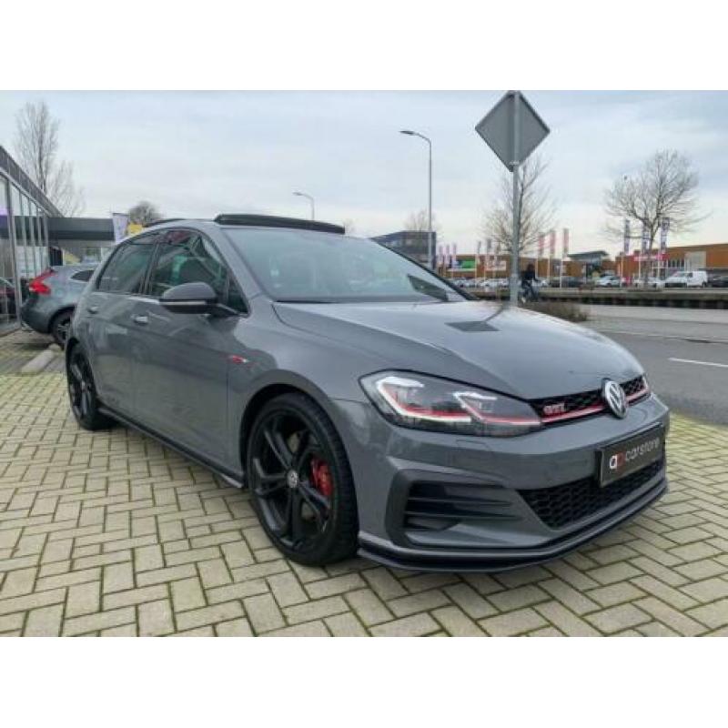 Volkswagen Golf 2.0 TSI GTI TCR (WGN00110)
