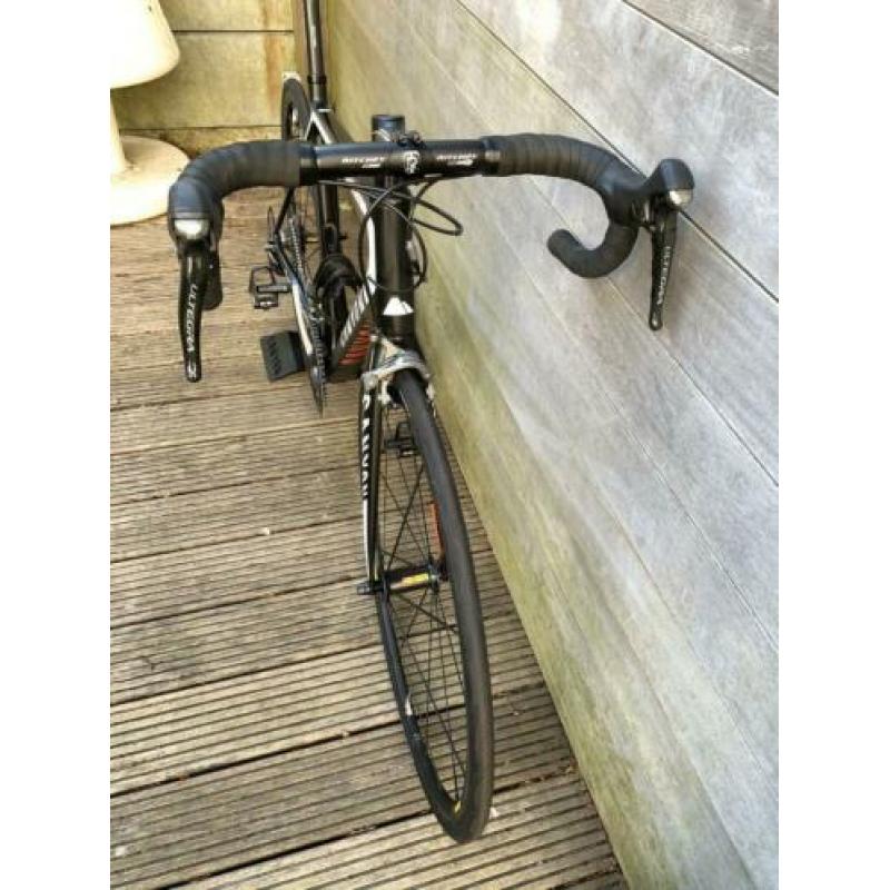 Canyon Ultimate CF SLX maat M