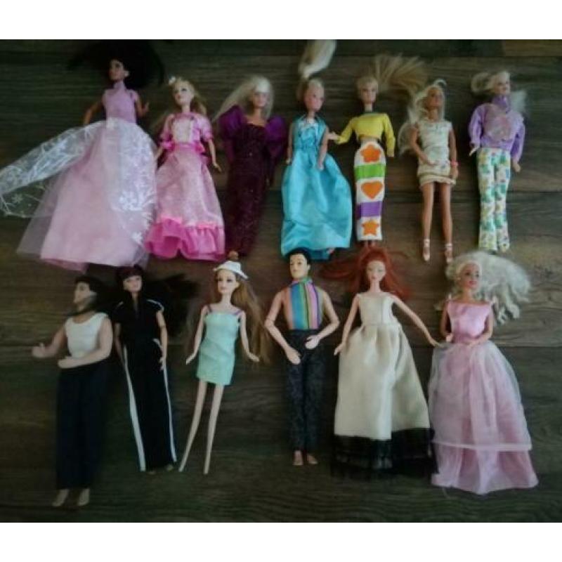 13 barbies
