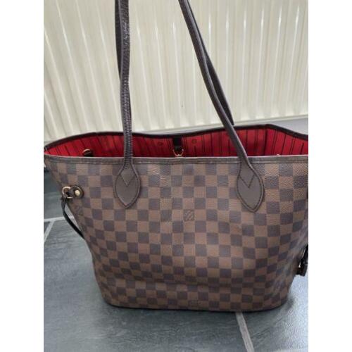 LV tas