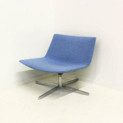 Arper Catifa 80 Design Fauteuils, Design Stoelen,licht blauw