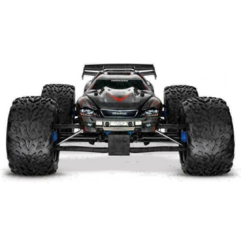 Traxxas E-Revo RTR 2.4GHz (no battery and charger)