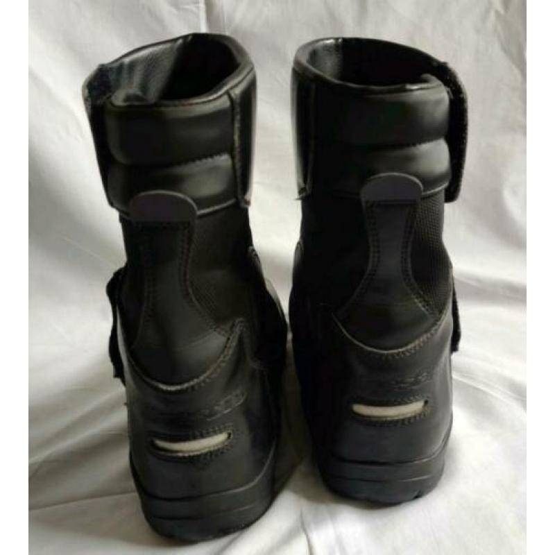 Motor laarzen Alpinestars racing ahead mt 46 Deze zijn amper
